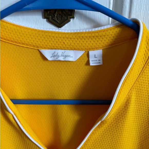 Lady Hagen golf tank - Picture 2 of 3